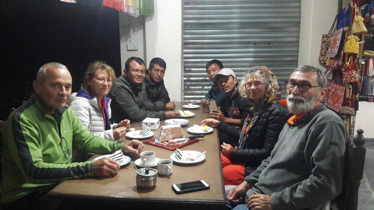 Lake View Lodge Sarangkot Pokhara Zewnętrze zdjęcie